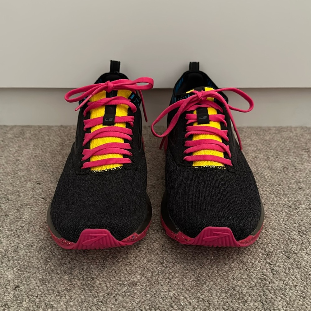 Brooks Ricochet LE W8.5